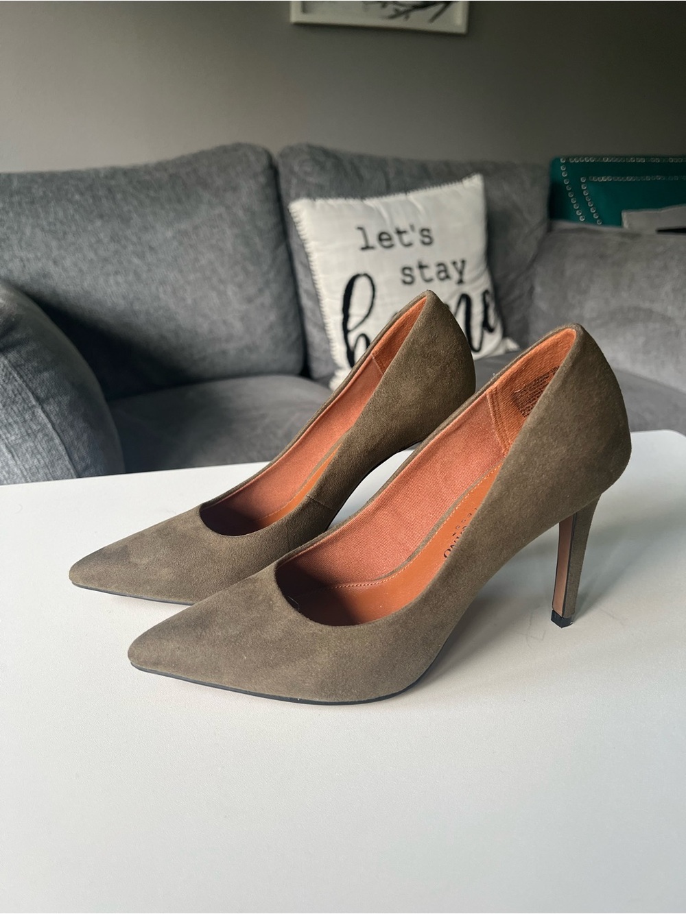 Classic Pointed-Toe Suede Pumps in Olive  Size 6